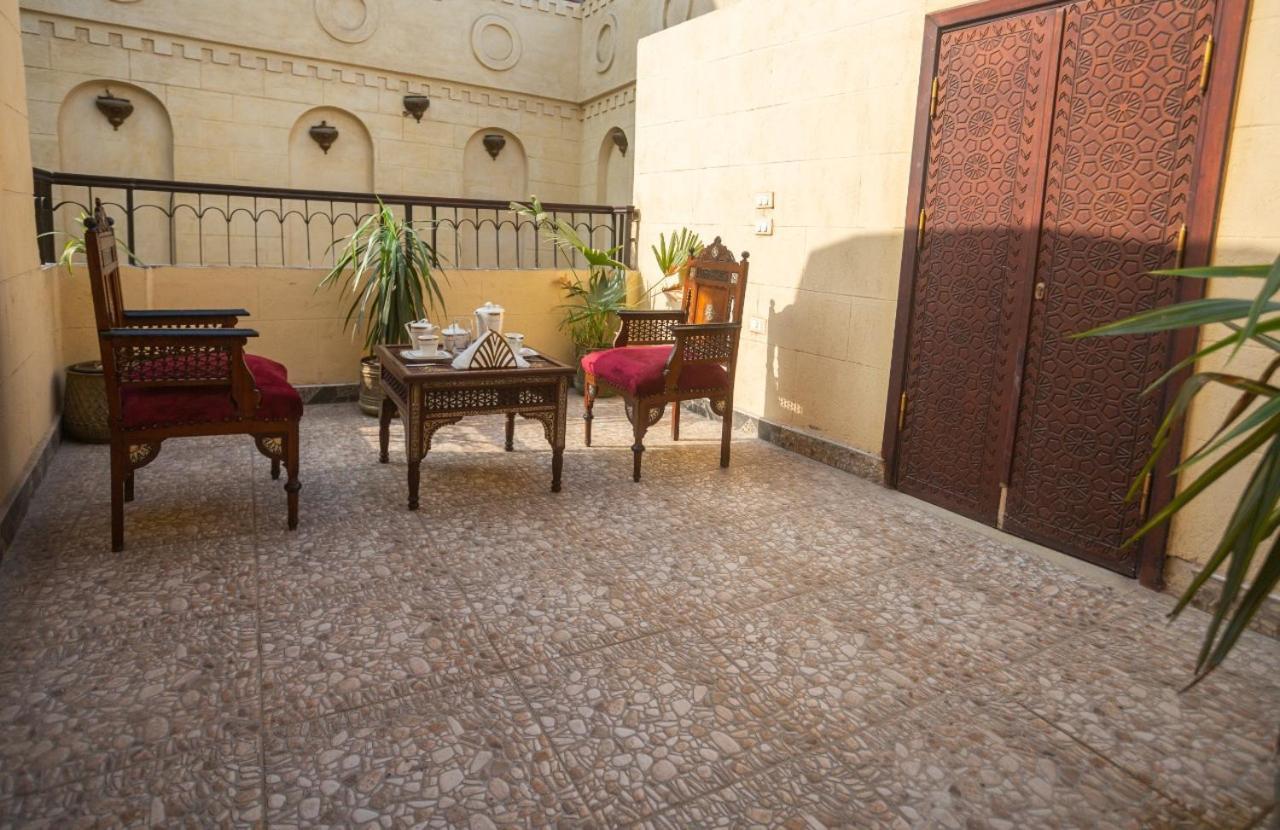 Gamaleya Boutique Bed & Breakfast *